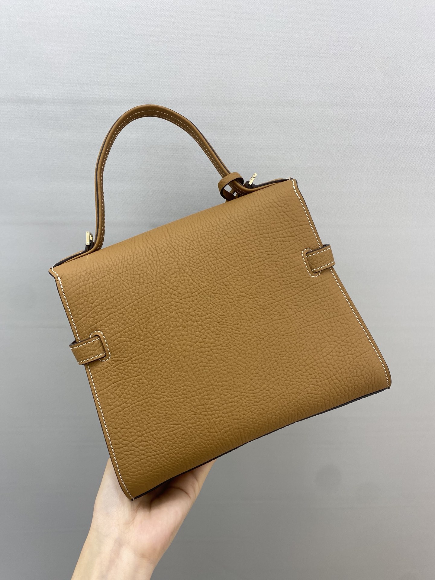 델보 톰페뜨 PM 토트백